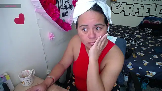 Miss  kendra  online show from 06-13-26, 12:47