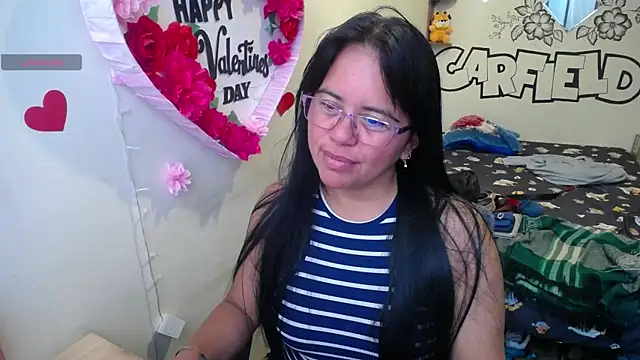 Miss  kendra  online show from 06-22-26, 12:57