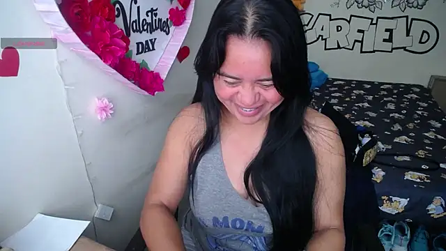 Miss  kendra  online show from 06-25-26, 01:04
