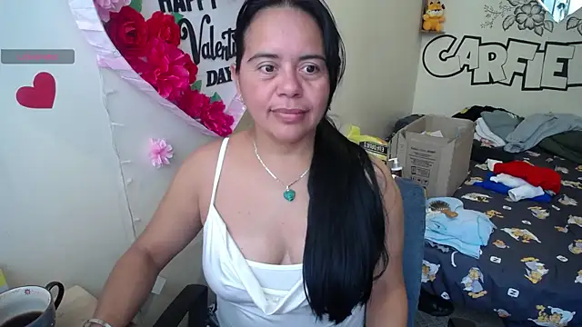 Miss  kendra  online show from 07-06-26, 04:31