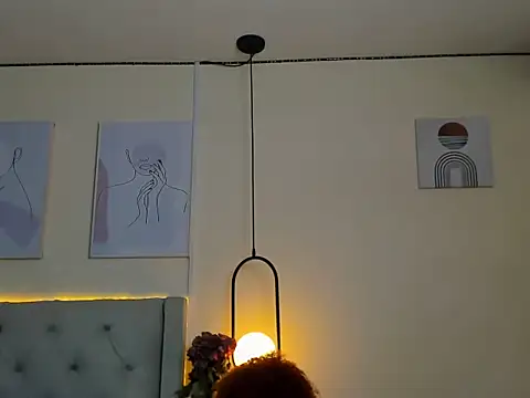 Snapshot of Chloe_Celeste chatting on 11-01-25, 02:13 Chloe Celeste online show from 11-01-25, 02:13