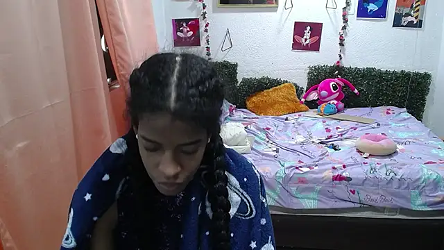 thianahorny online show from 06-08-26, 12:49