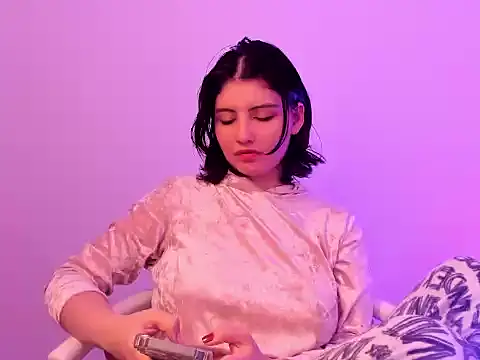 Snapshot of tedejamaica chatting on 10-25-25, 02:41 tedejamaica online show from 10-25-25, 02:41