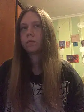 LunaVirelle online show from 04-18-26, 07:18