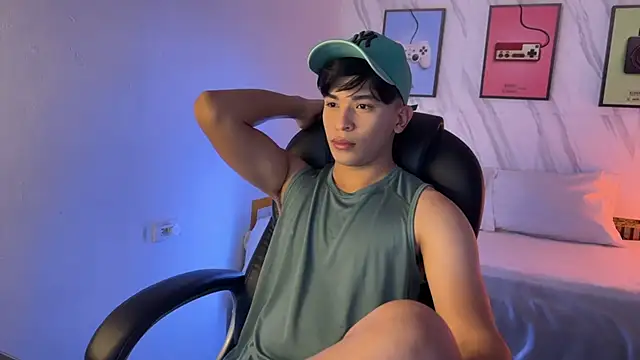 Snapshot of David_Nova chatting on 11-11-25, 11:10 David Nova online show from 11-11-25, 11:10