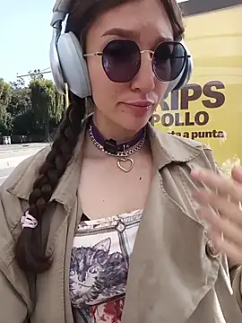 Lucy colee online show from 03-21-26, 01:58