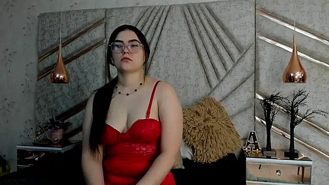 Snapshot of RousseWalker chatting on 10-26-25, 08:48 RousseWalker online show from 10-26-25, 08:48