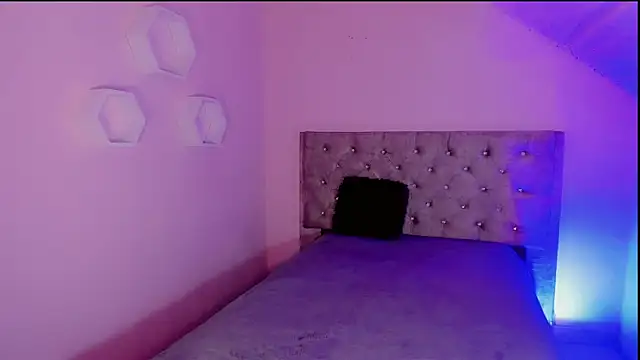 babysomeer online show from 11-24-25, 05:12