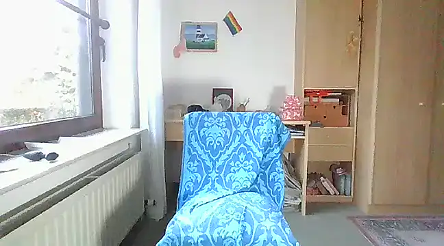 Snapshot of super-snoopy chatting on 12-05-24, 08:11 super-snoopy online show from 12-05-24, 08:11