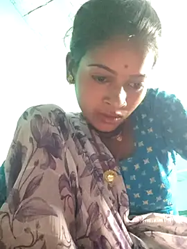 Co punam online show from 04-13-26, 07:52