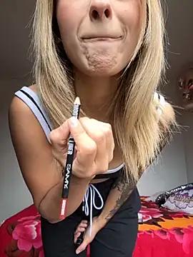 Ashleyroys 111 online show from 10-27-25, 04:33