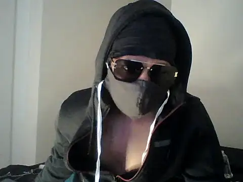 Snapshot of lops_M chatting on 10-12-25, 03:00 lops M online show from 10-12-25, 03:00