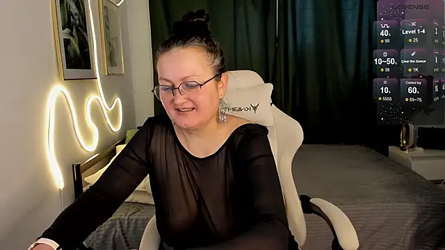 hottyannaa online show from 02-25-26, 02:54