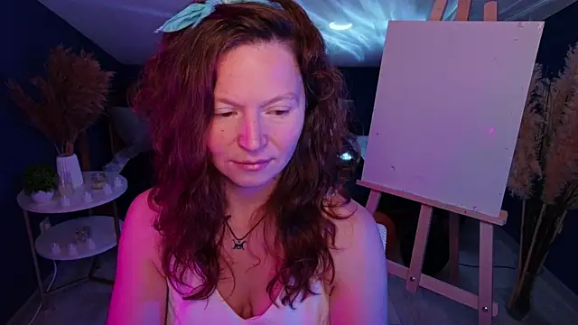 AuroraBorealis   online show from 11-06-25, 06:36