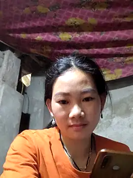 gio-thu online show from 03-23-26, 01:09