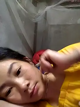 Snapshot of gio-thu chatting on 04-29-26, 10:05 gio-thu online show from 04-29-26, 10:05