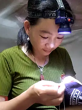 Snapshot of gio-thu chatting on 06-29-26, 04:30 gio-thu online show from 06-29-26, 04:30