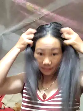 Snapshot of gio-thu chatting on 07-03-26, 10:49 gio-thu online show from 07-03-26, 10:49