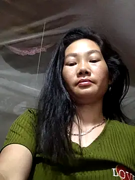 Snapshot of gio-thu chatting on 07-08-26, 10:09 gio-thu online show from 07-08-26, 10:09