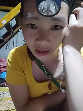 Snapshot of gio-thu chatting on 07-19-26, 03:49 gio-thu online show from 07-19-26, 03:49