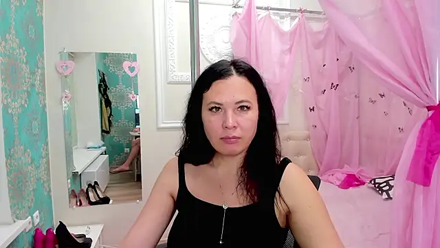 Victoria Panther online show from 11-09-25, 05:06