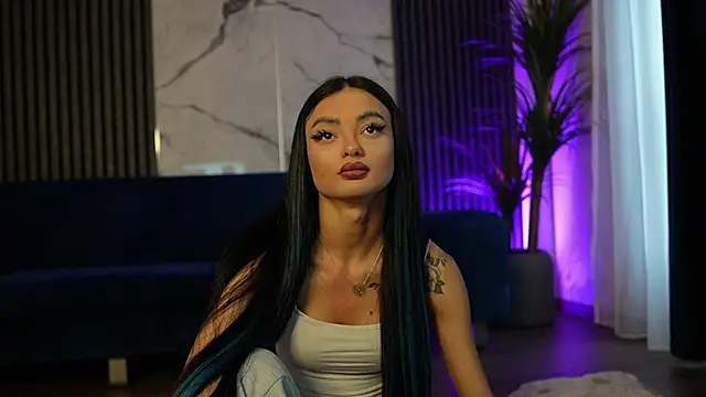 RachelRavee online show from 04-22-26, 04:26