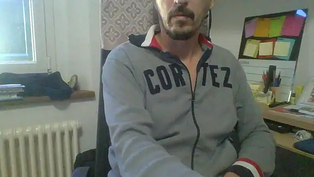 Kawayleo online show from 11-04-25, 10:47