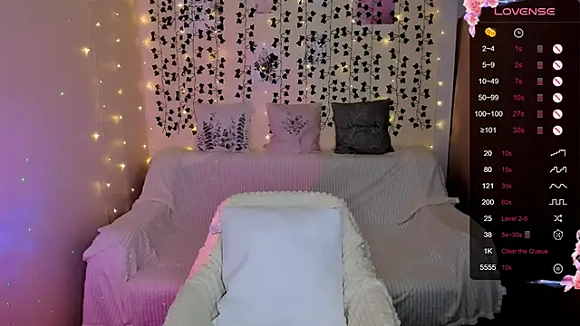 Evaa Braunn online show from 11-24-25, 02:11