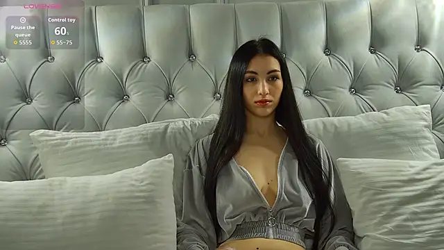 BettyLeen online show from 11-06-25, 04:24