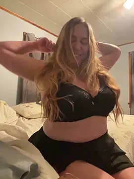 SugarMilkandHoney online show from 12-20-25, 12:51