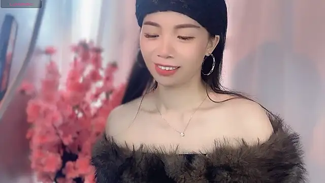 Lynnalltop-165-KeKe online show from 11-14-25, 04:00