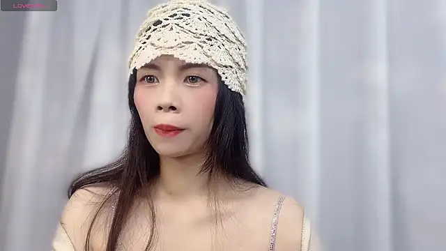 Lynnalltop-165-KeKe online show from 12-15-25, 01:04