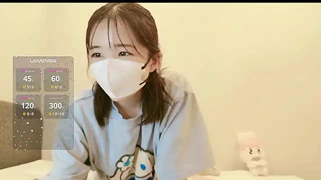 Snapshot of IROHA_0168 chatting on 12-17-25, 02:56 IROHA 0168 online show from 12-17-25, 02:56