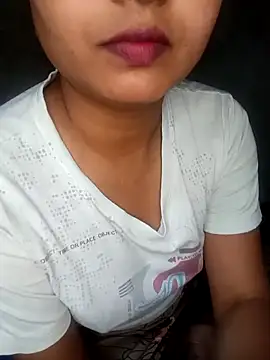 Snapshot of CUTE-567 chatting on 11-04-25, 07:40 CUTE-567 online show from 11-04-25, 07:40