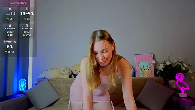 ElizaPurrr online show from 04-16-26, 10:49