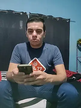 Aturo77 online show from 11-24-25, 05:56