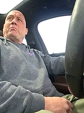 Snapshot of akstr8 chatting on 03-25-26, 05:52 akstr8 online show from 03-25-26, 05:52