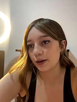   Lorelain   online show from 12-19-25, 01:12