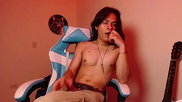 tom 1945 online show from 10-22-25, 01:28