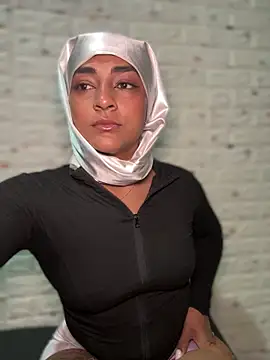 CelestSkyy online show from 03-28-26, 03:39