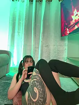 Lucy 699 online show from 01-06-26, 05:22