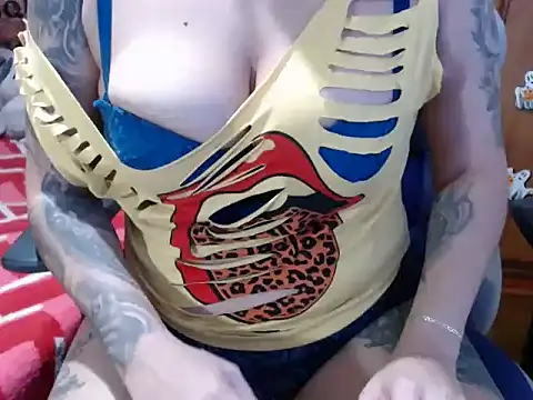 Angel lovee02 online show from 10-16-25, 07:04