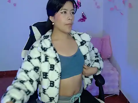 Snapshot of linda_666 chatting on 10-15-25, 11:54 linda 666 online show from 10-15-25, 11:54