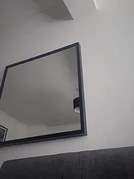 Snapshot of Ngfrrrrr chatting on 11-17-25, 01:39 Ngfrrrrr online show from 11-17-25, 01:39