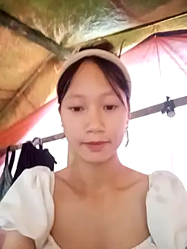 minachao- online show from 10-25-25, 02:19