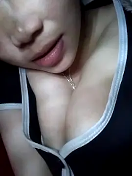 Snapshot of marylove-cc chatting on 03-12-26, 05:35 marylove-cc online show from 03-12-26, 05:35