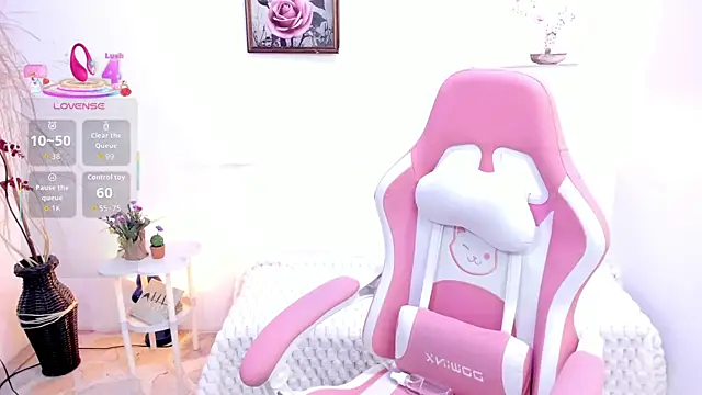 EmmaMyers1 online show from 07-08-26, 10:58