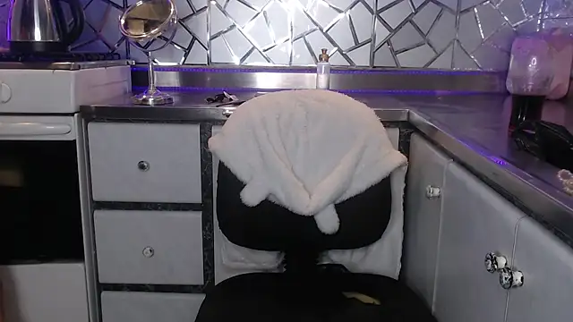 ZAMMIRA online show from 12-03-25, 07:23