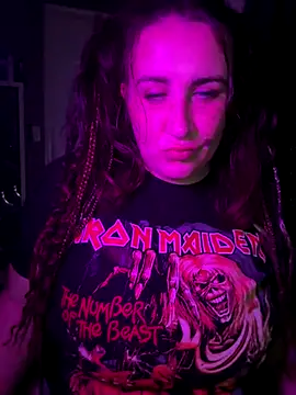 RiskeeRose online show from 10-28-25, 02:26