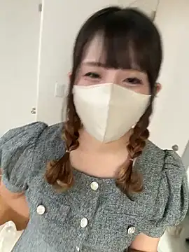 Snapshot of nikukyu_chan chatting on 10-12-25, 03:38 nikukyu chan online show from 10-12-25, 03:38